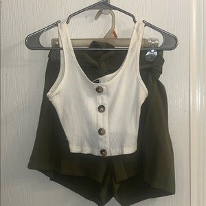 SHEIN White Buttoned Crop Top & Olive Shorts Set size Large